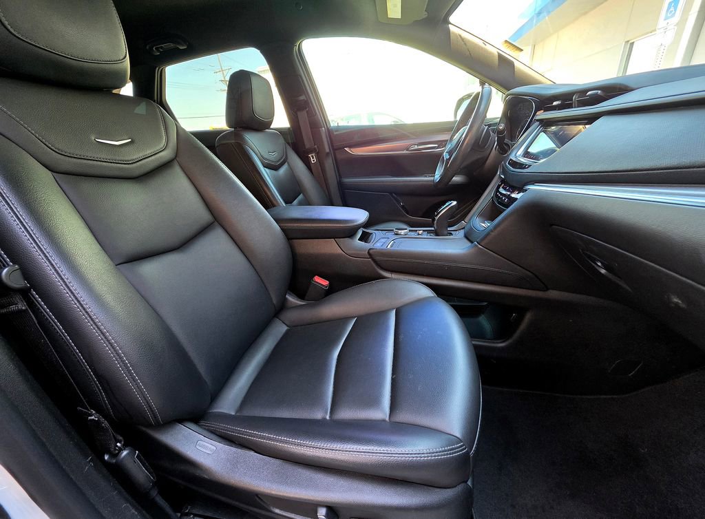 Used 2022 Cadillac XT5 Luxury FWD image 53