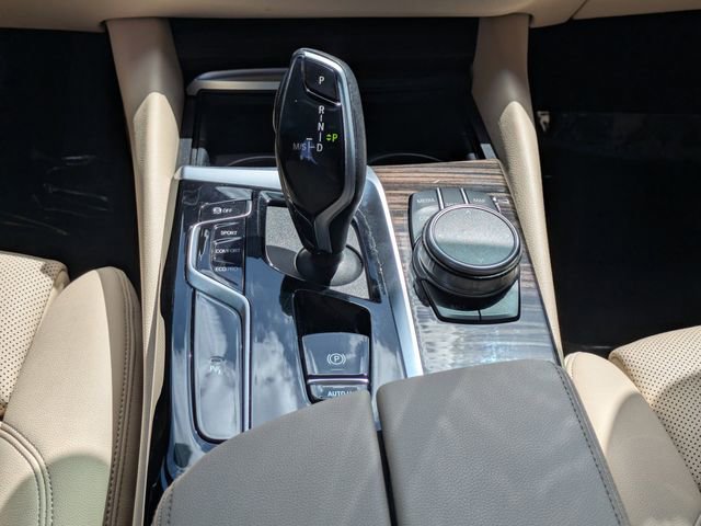Used 2021 BMW 530i xDrive w/ Convenience Package AWD/4WD image 16