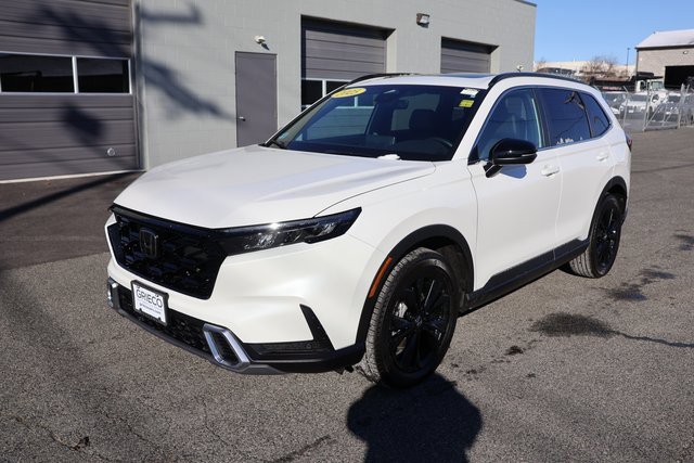 Used 2025 Honda CR-V Sport Touring image 4