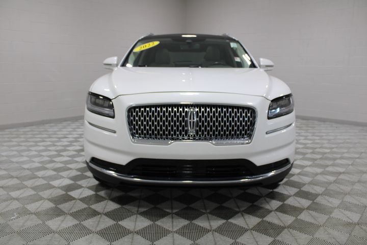 Used 2022 Lincoln Nautilus Reserve AWD/4WD image 7