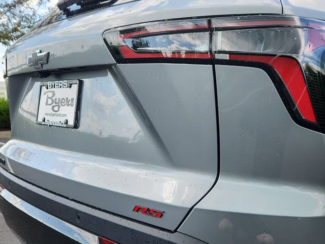 New 2027 Chevrolet Equinox RS w/ Safety and Technology Package FWD image 11