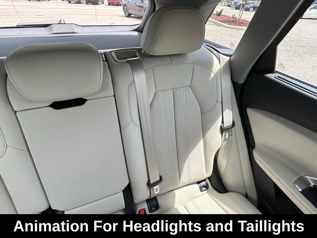 Certified 2025 Audi Q5 Premium AWD/4WD image 15