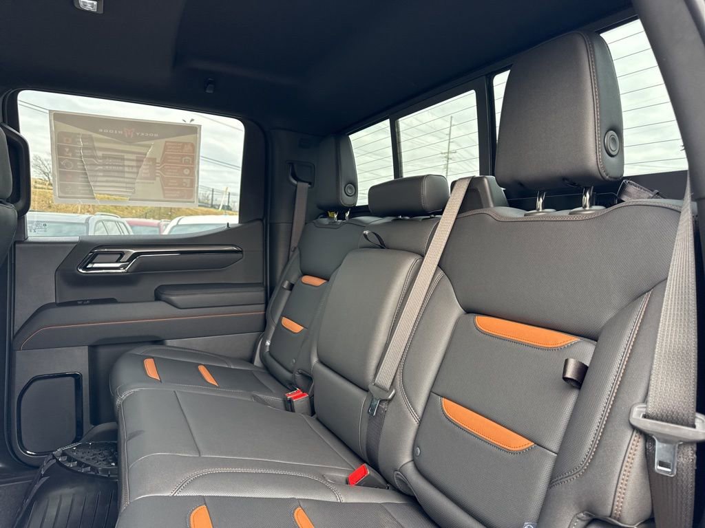 New 2025 GMC Sierra 1500 AT4 w/ AT4 Premium Package image 31