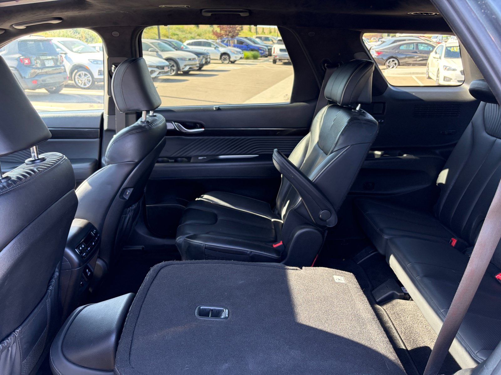 Used 2024 Hyundai Palisade Calligraphy AWD/4WD image 17