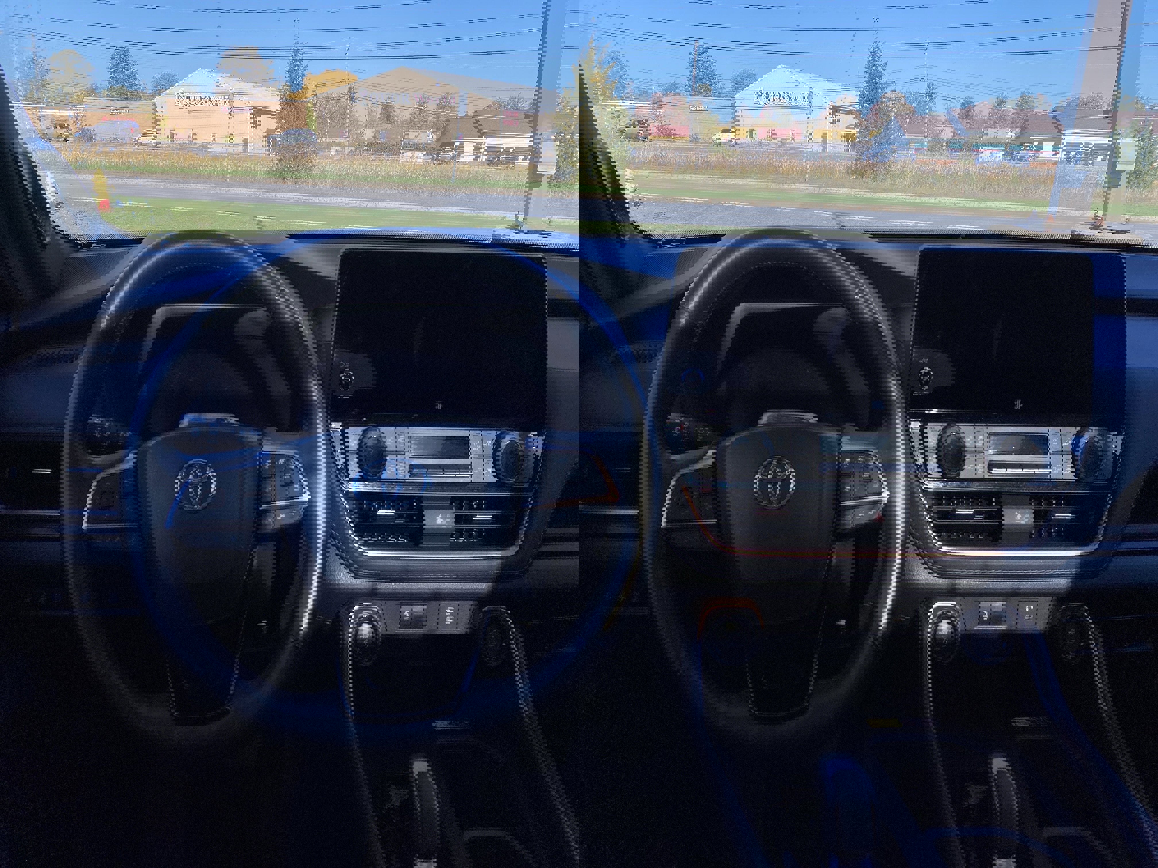 Used 2024 Toyota Grand Highlander AWD Hybrid image 12