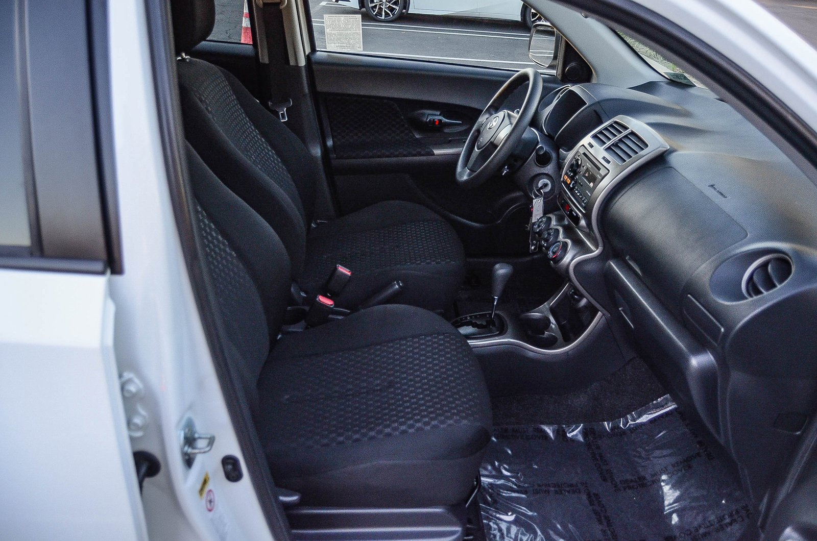 Used 2012 Scion xD image 17