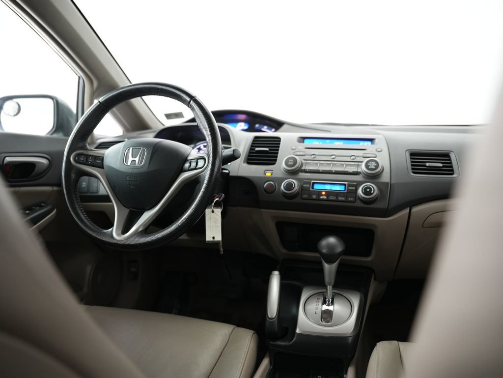 Used 2011 Honda Civic Hybrid Sedan image 11