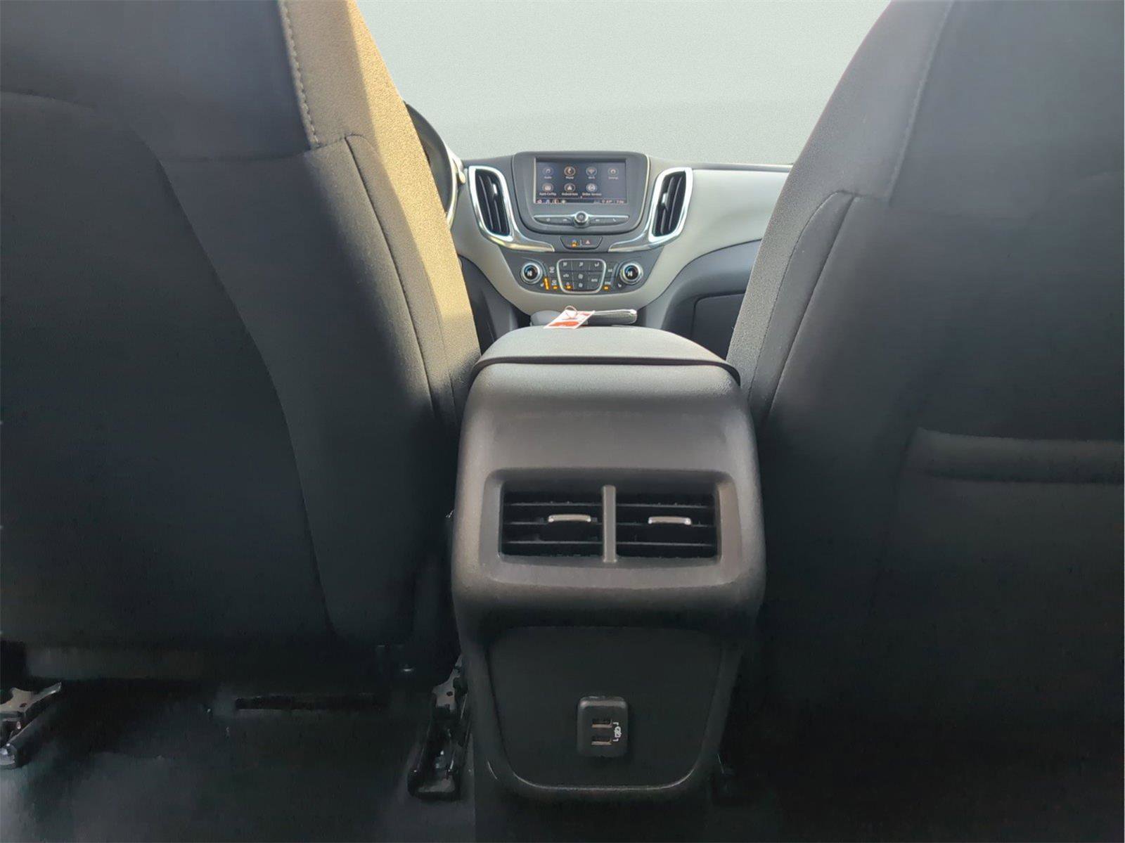 Used 2022 Chevrolet Equinox LT image 35