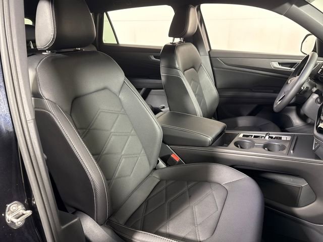 Used 2024 Volkswagen Atlas Cross Sport SE image 14