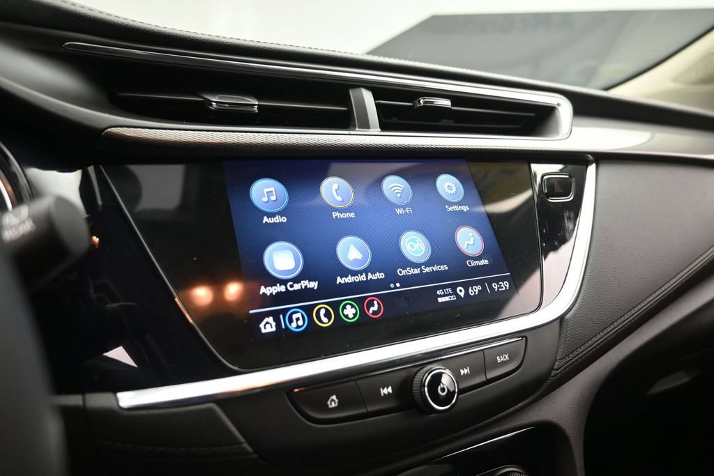 Used 2022 Buick Encore GX Select w/ Sport Touring Package FWD image 20