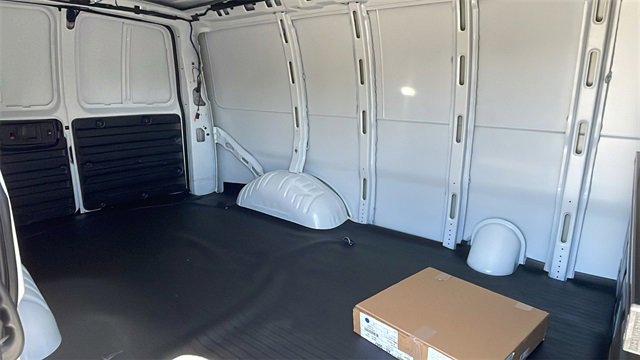 New 2025 Chevrolet Express 2500 w/ Driver Convenience Package image 9