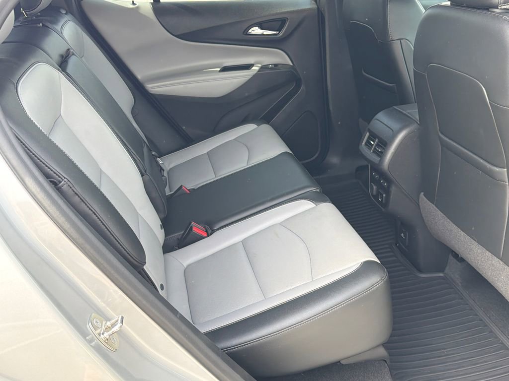 Used 2018 Chevrolet Equinox Premier image 15