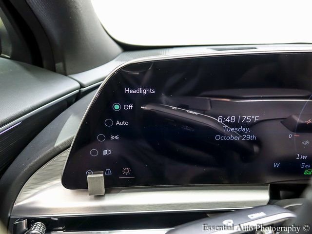 New 2025 Cadillac Lyriq Luxury w/ LPO, Floor Liner Package image 13