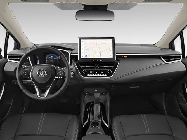 Used 2025 Toyota Corolla XLE FWD image 3