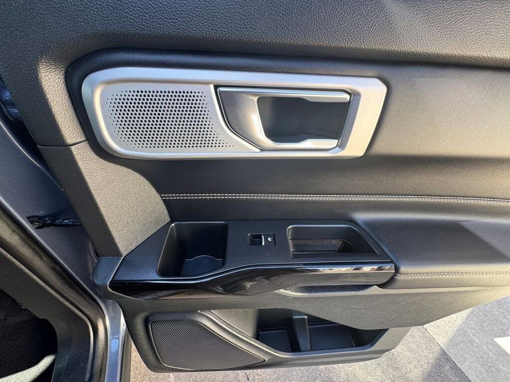 Used 2021 Ford Explorer ST w/ ST Street Pack image 78