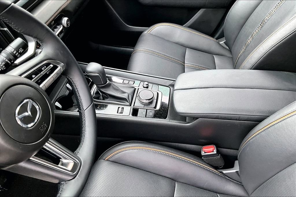 Used 2025 MAZDA CX-50 AWD 2.5 Hybrid w/ Weather Package image 16