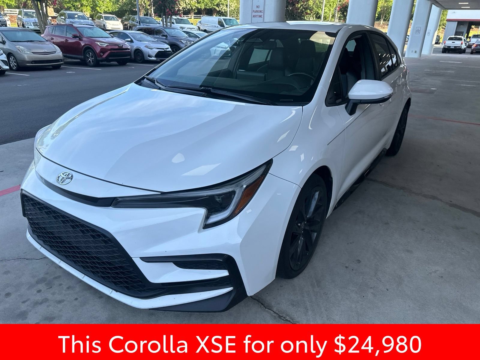 Used 2023 Toyota Corolla XSE FWD image 21