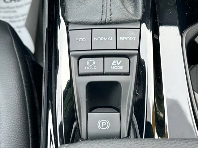 Certified 2025 Toyota Camry XSE AWD/4WD image 52