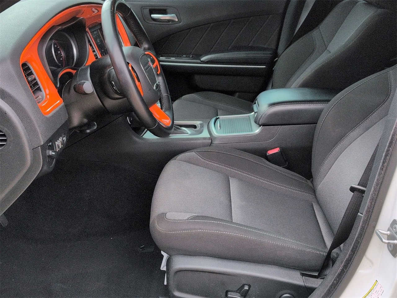 Used 2022 Dodge Charger SXT image 17