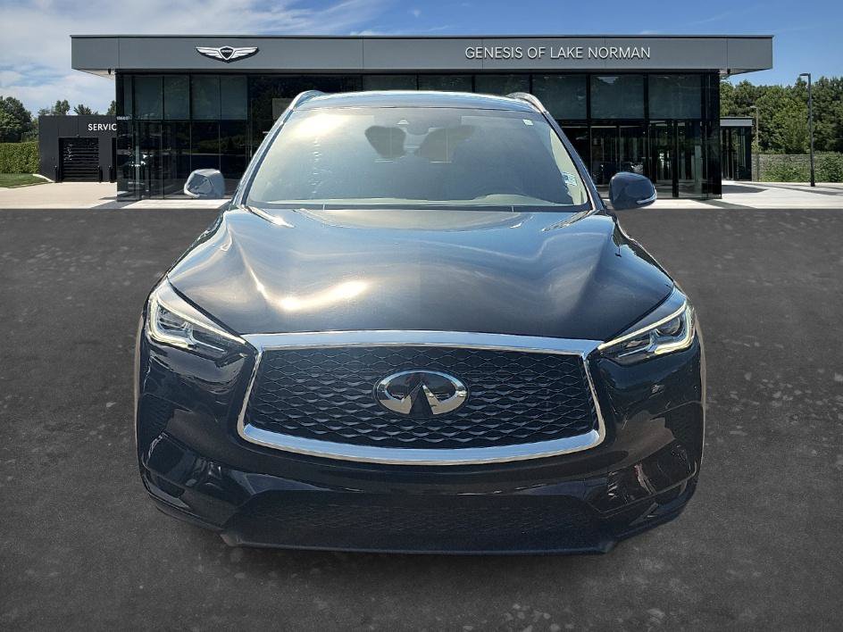 Used 2024 INFINITI QX50 Luxe FWD image 2