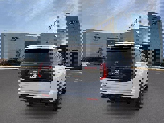 New 2026 Ford Expedition Platinum w/ Stealth Appearance Package image 8