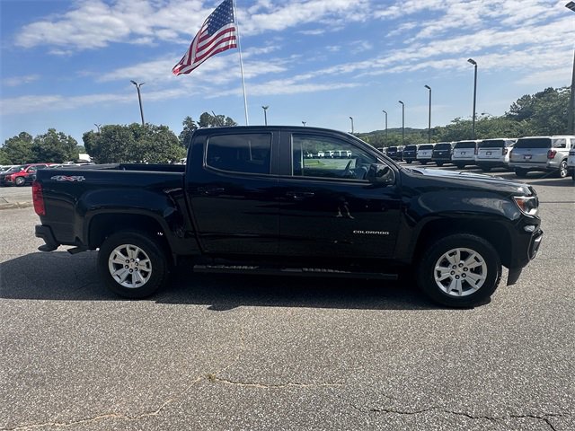 Used 2022 Chevrolet Colorado LT w/ LT Convenience Package image 6