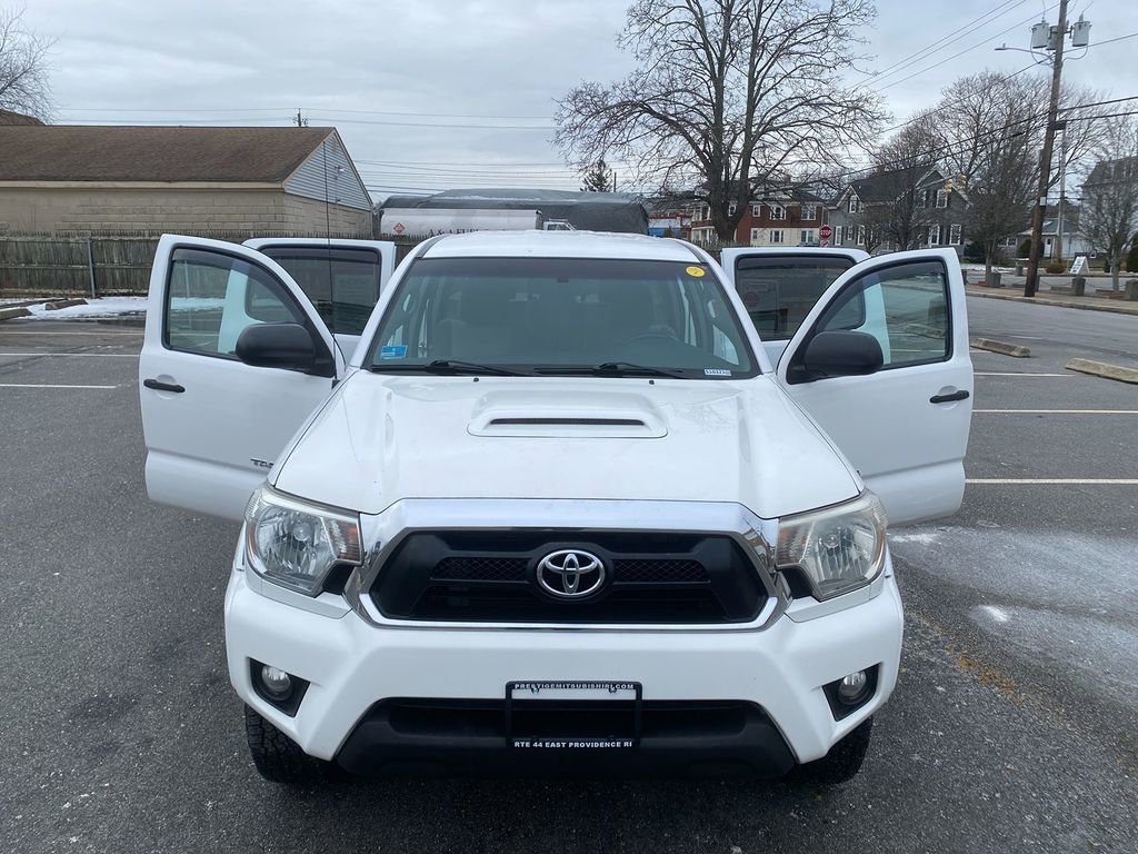 Used 2014 Toyota Tacoma 4x4 Double Cab w/ SR5 Package image 29