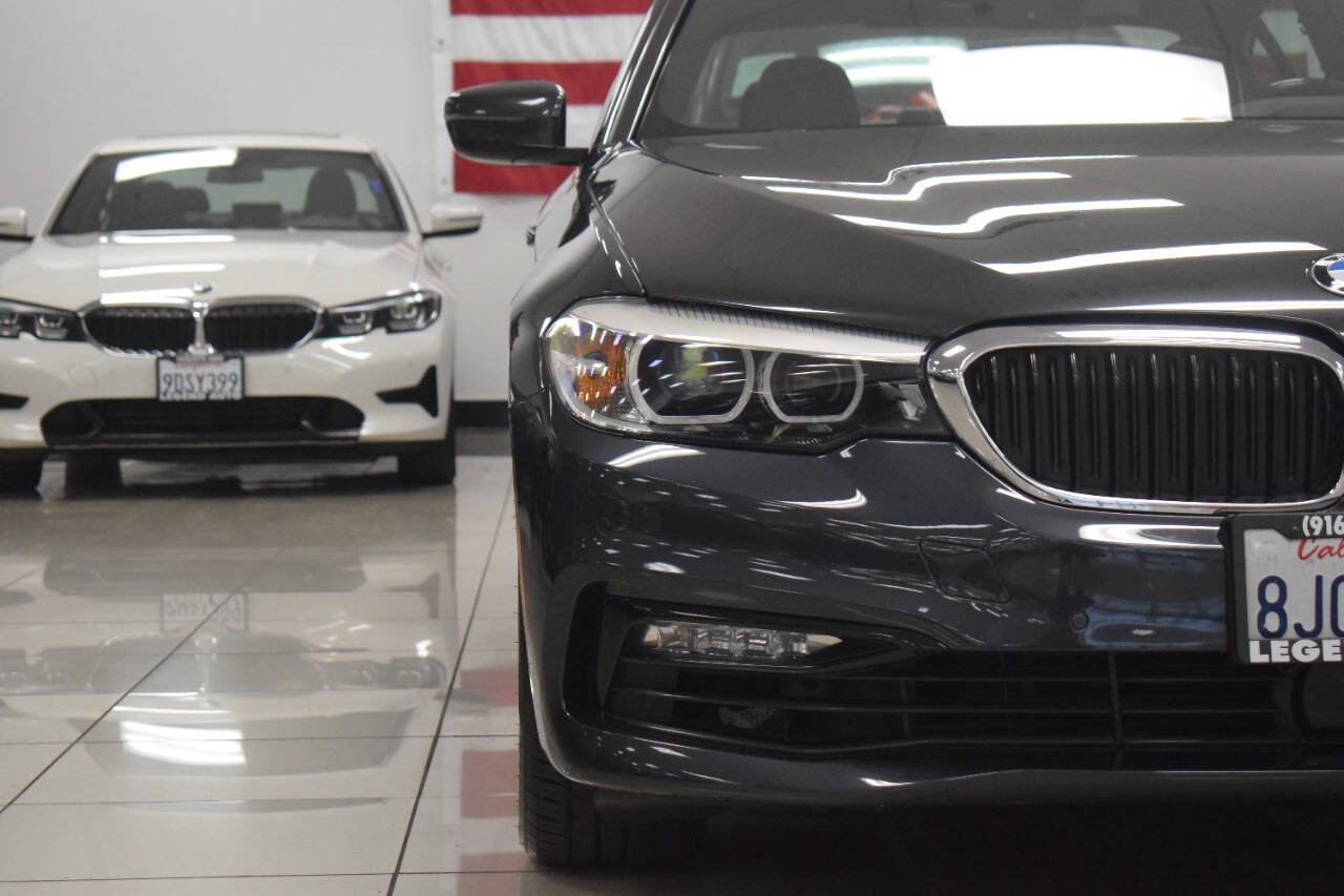 Used 2018 BMW 540i RWD image 11