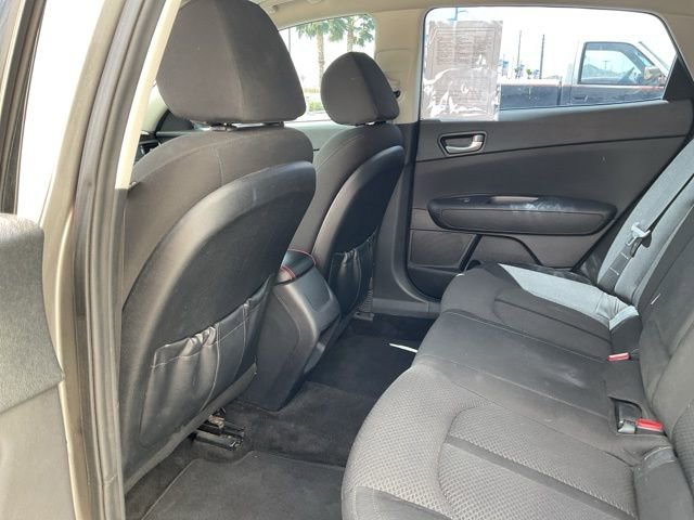 Used 2018 Kia Optima LX w/ 17" Alloy Wheels Package FWD image 20