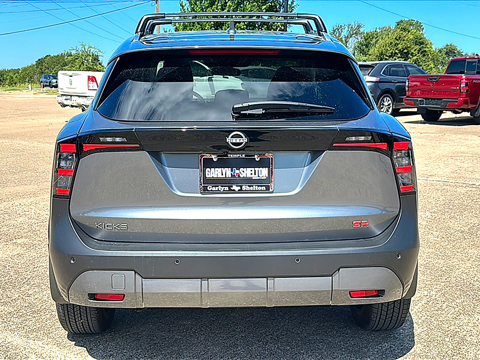 Certified 2025 Nissan Kicks SR FWD image 6