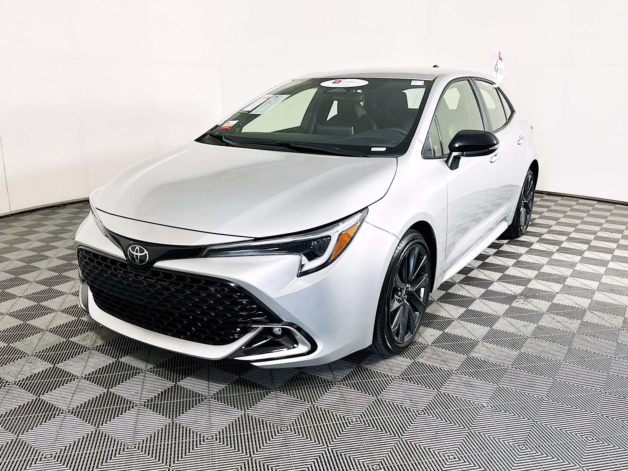 Certified 2026 Toyota Corolla XSE FWD image 7
