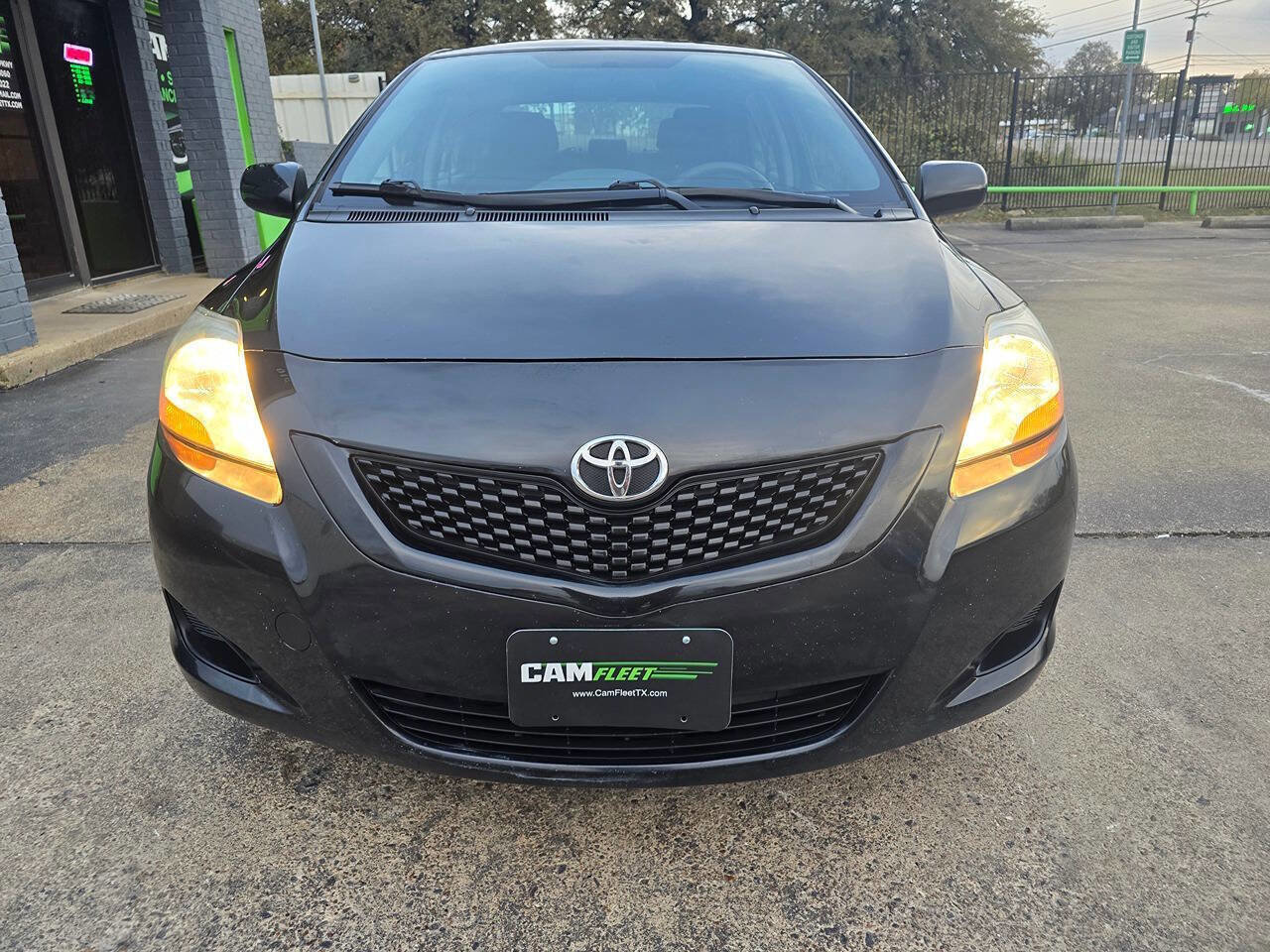Used 2012 Toyota Yaris Sedan image 53