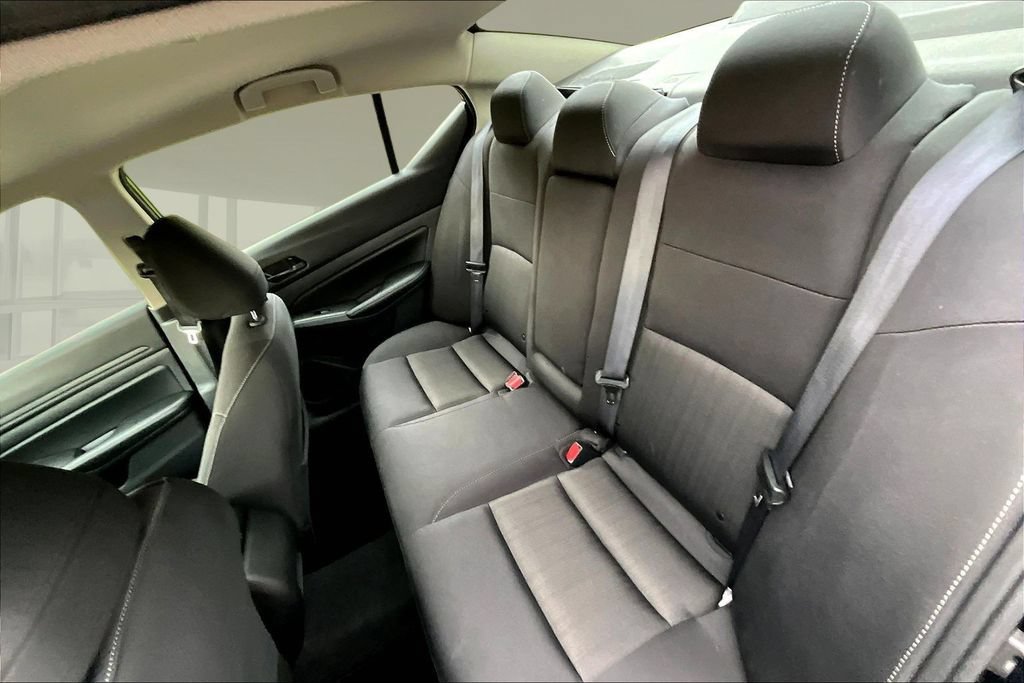 Used 2024 Nissan Altima 2.5 SV FWD image 20