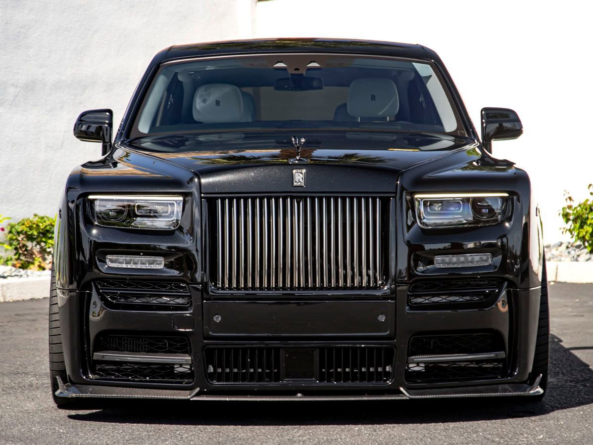Used 2023 Rolls-Royce Phantom Sedan w/ The Phantom Package RWD image 5