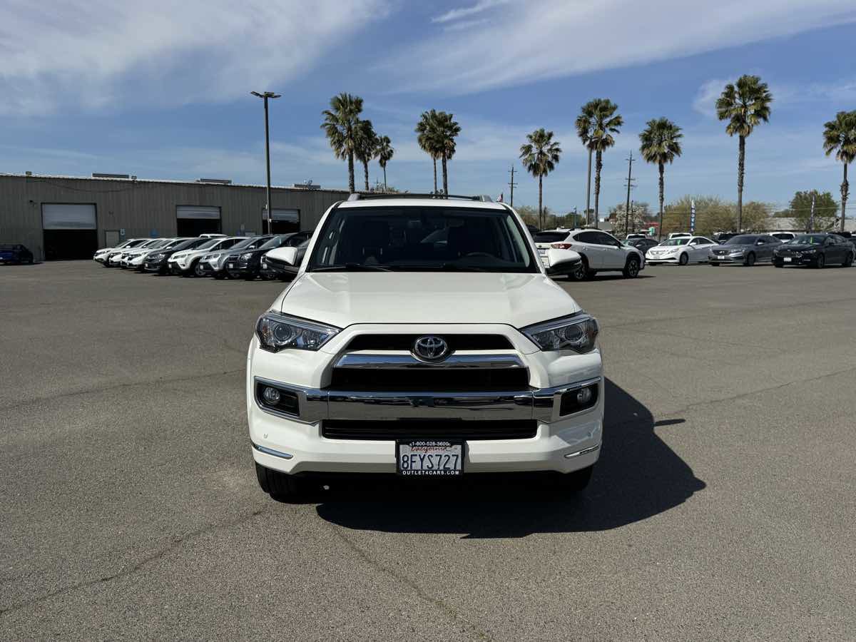 Used 2018 Toyota 4Runner Limited AWD/4WD image 4
