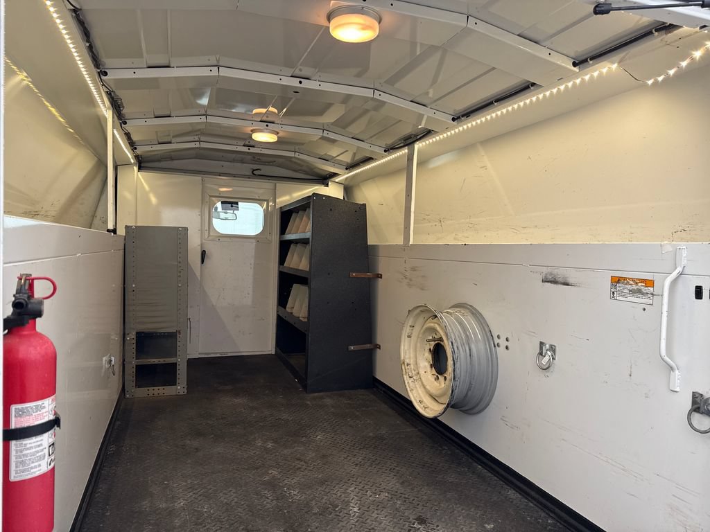 Used 2016 Ford E-350 and Econoline 350 Super Duty RWD image 26