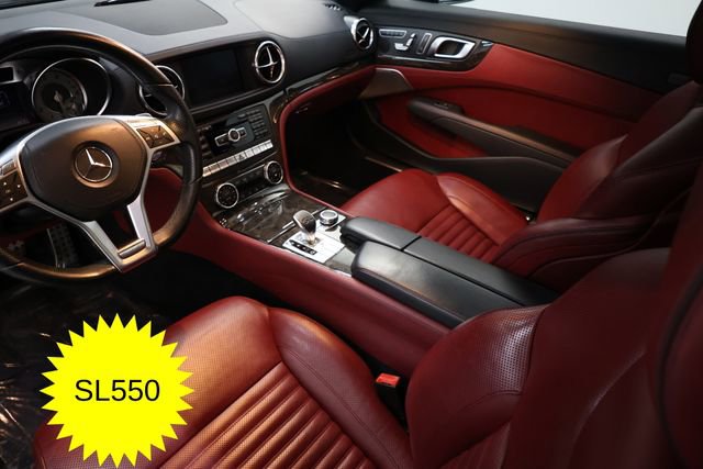 Used 2013 Mercedes-Benz SL 550 image 9