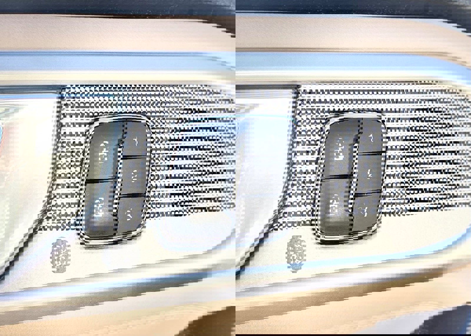 Certified 2020 Ford Explorer Limited image 40