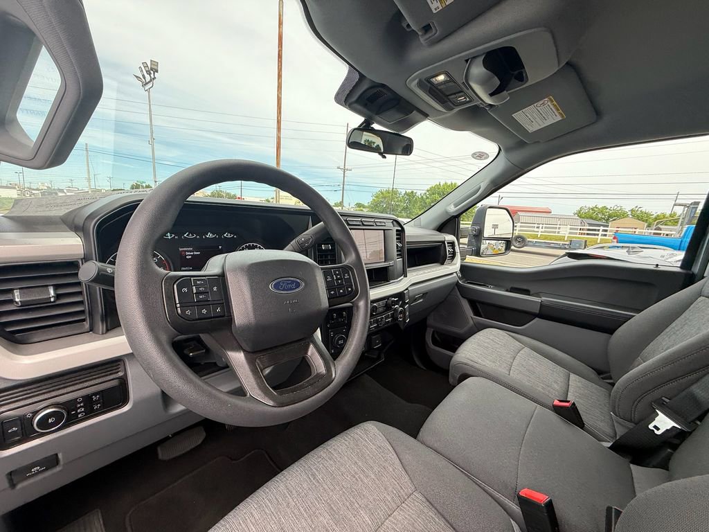 Used 2024 Ford F250 XL w/ STX Appearance Package AWD/4WD image 14