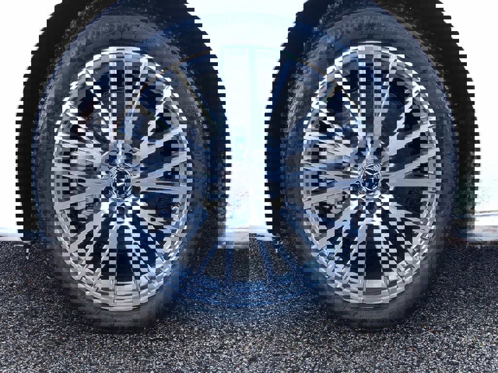 New 2026 Mercedes-Benz CLA 250 4MATIC image 9