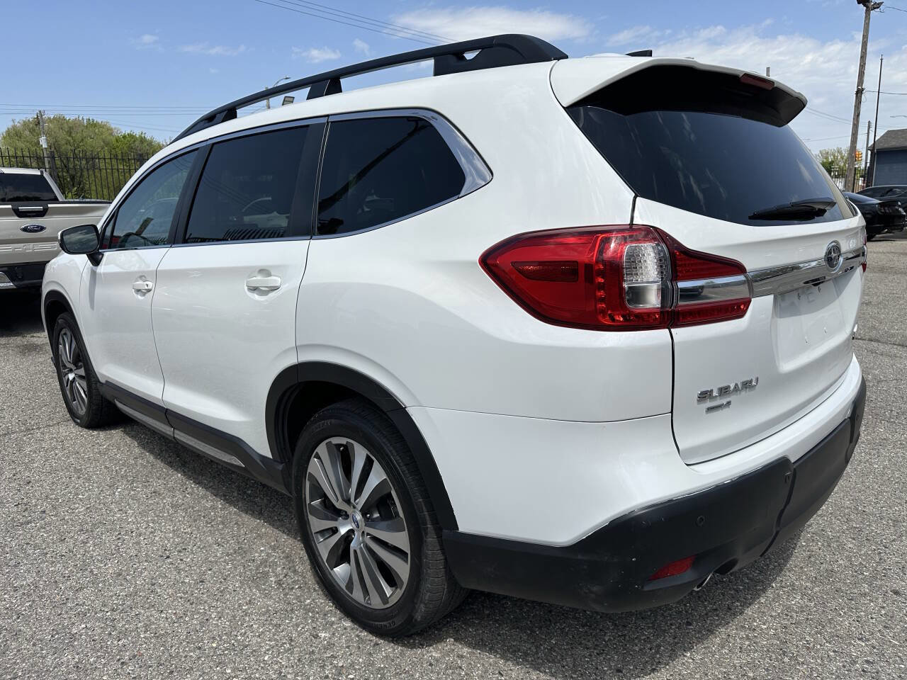 Used 2019 Subaru Ascent Limited AWD/4WD image 7