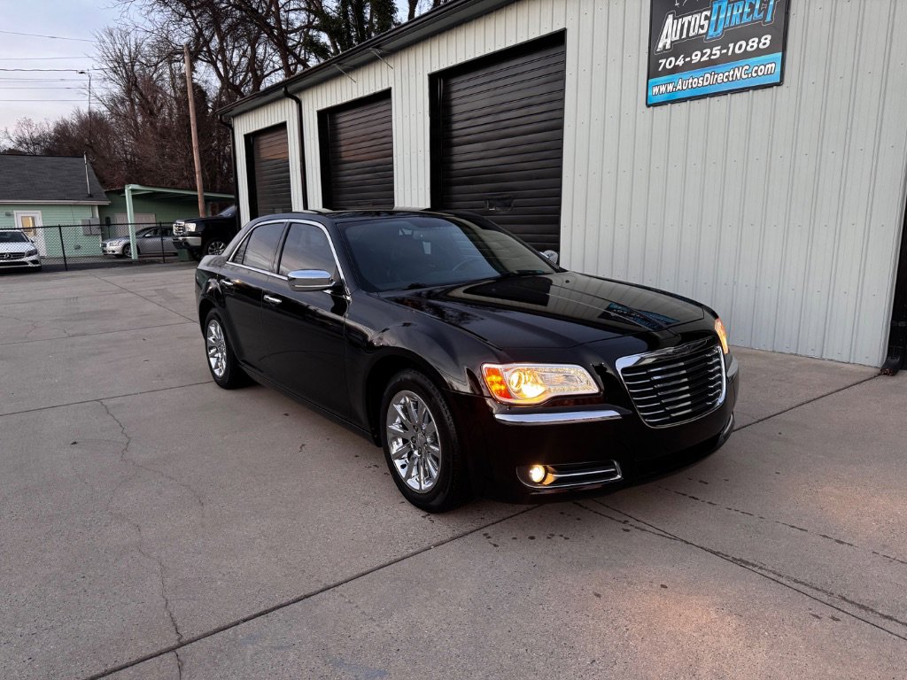 Used 2011 Chrysler 300 Limited