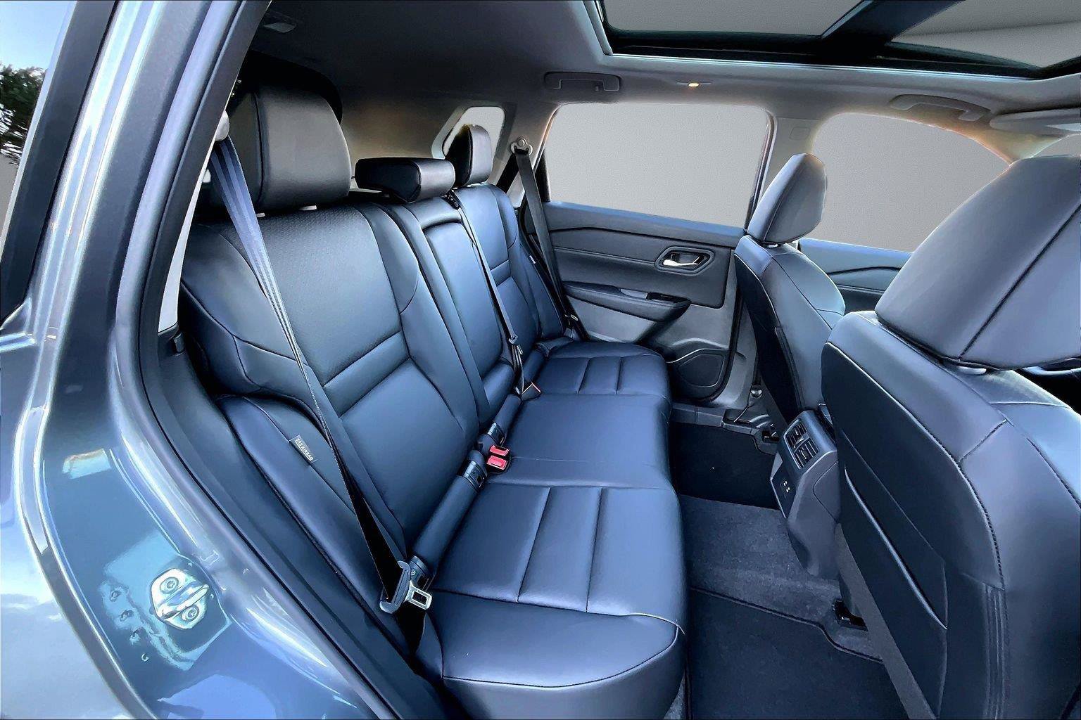 New 2026 Nissan Rogue Dark Armor AWD/4WD image 11