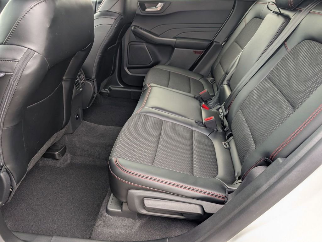 New 2026 Ford Escape ST-Line w/ Cold Weather Package image 43