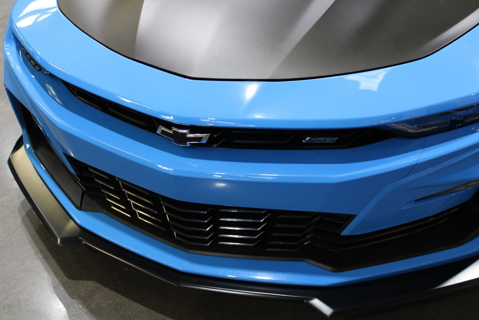 Used 2023 Chevrolet Camaro SS image 9