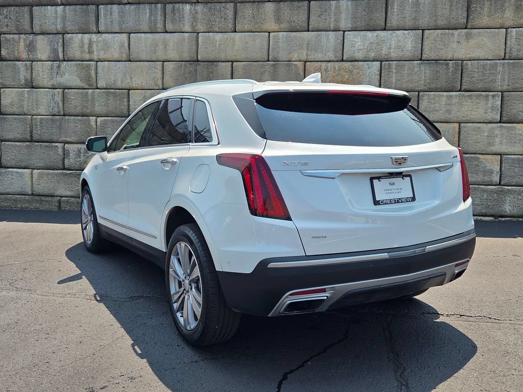 Used 2024 Cadillac XT5 Premium Luxury w/ Technology Package AWD/4WD video 3