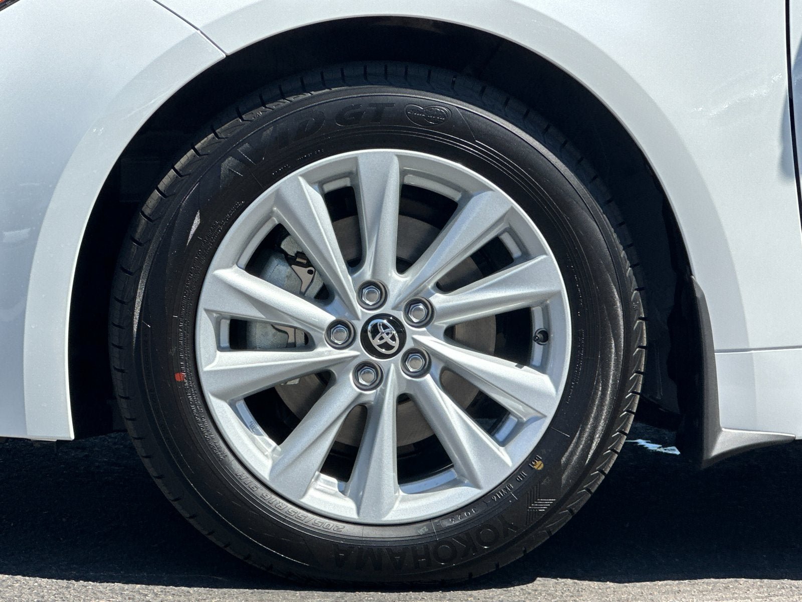 New 2027 Toyota Corolla SE w/ SE Premium Package FWD image 31
