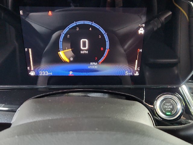 New 2026 Chevrolet Trax ACTIV w/ Sunroof Package FWD image 25