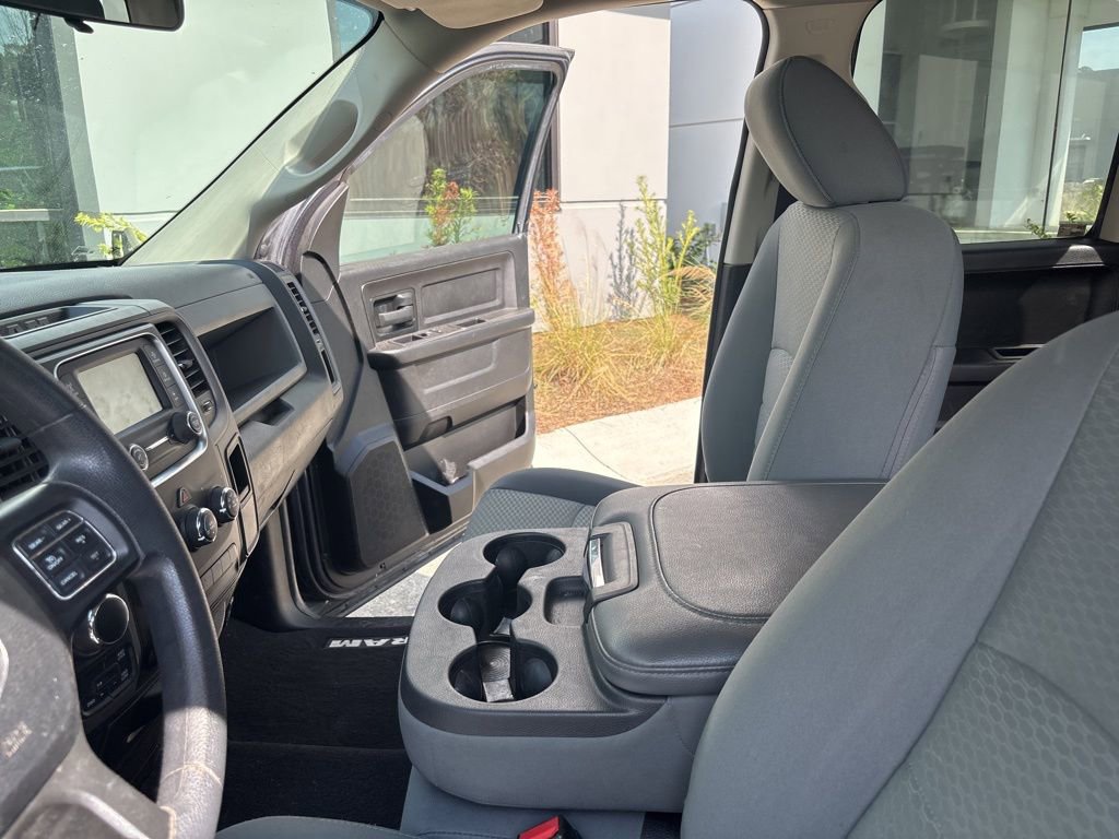 Used 2019 RAM 1500 Express w/ Express Value Package image 42