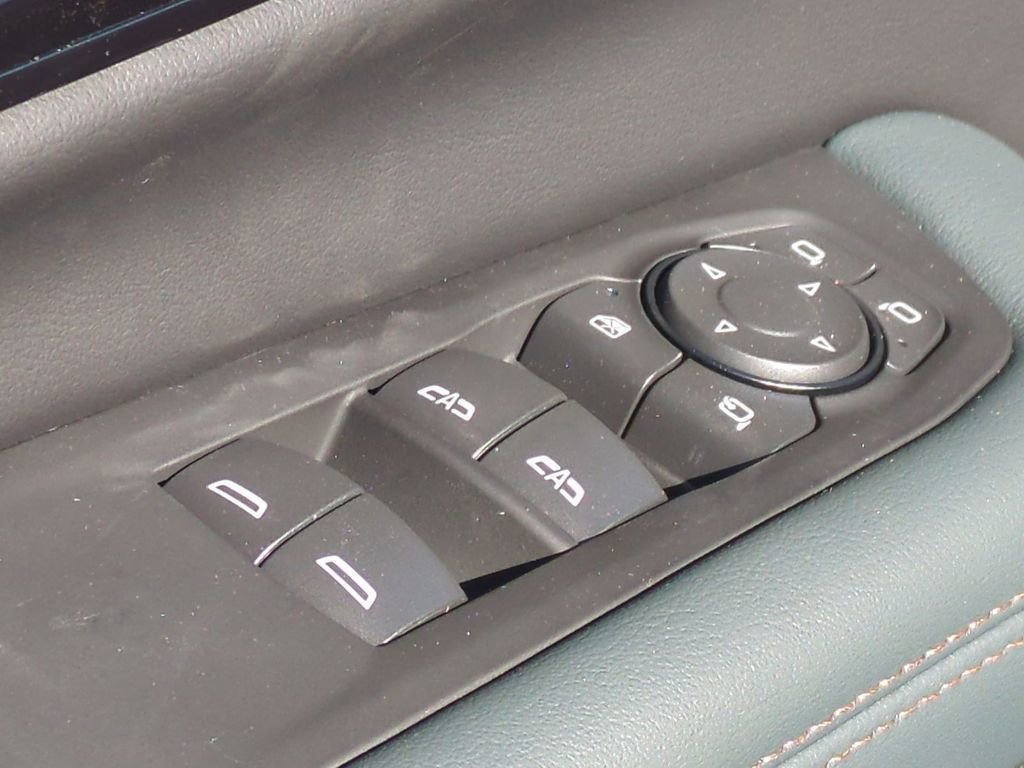 New 2026 GMC Yukon XL AT4 w/ AT4 Premium Plus Package image 26